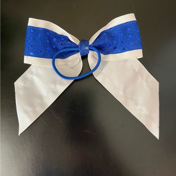 Blue and white cheer bow - Picture 2 of 4